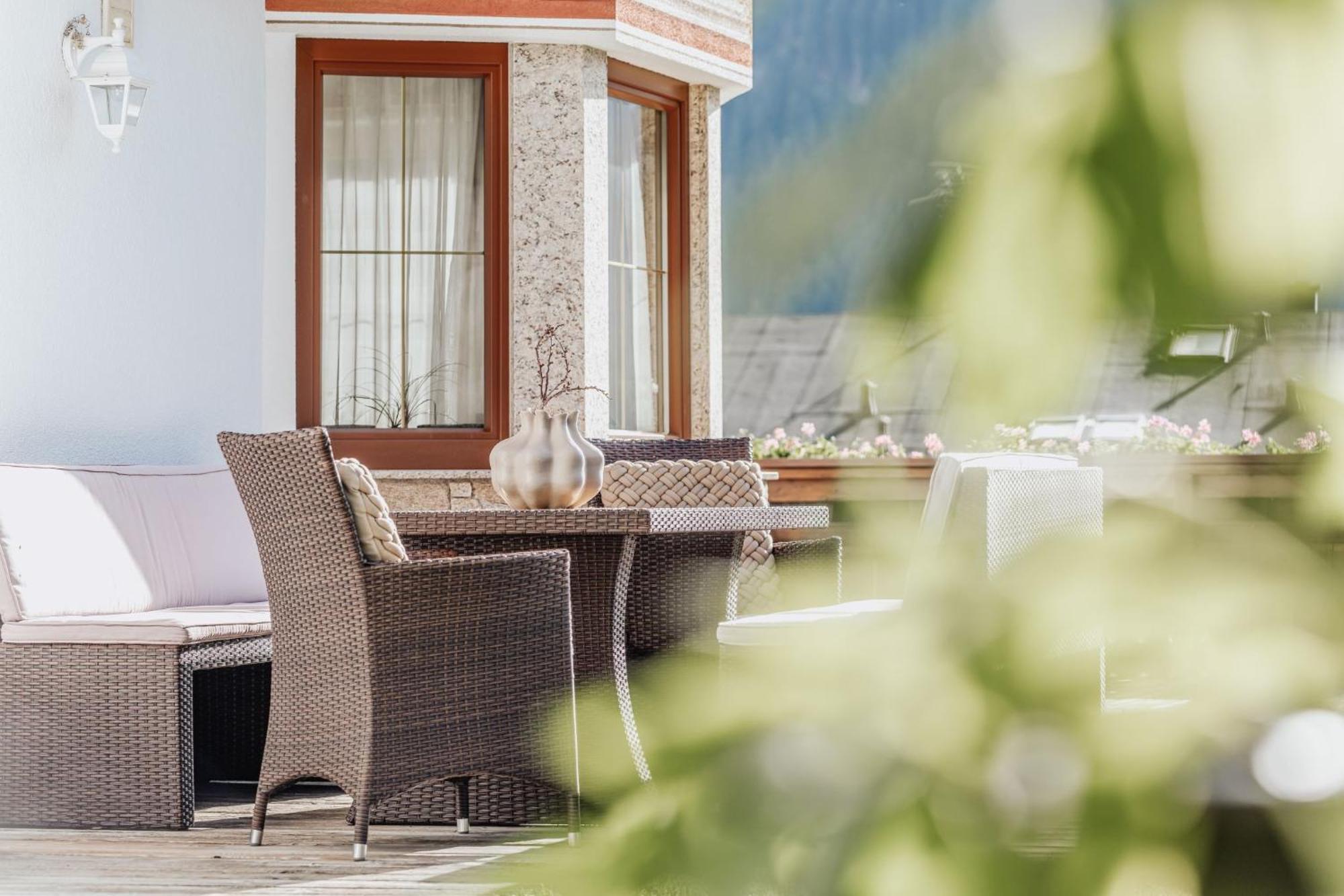 Auer-Fiegl Bed & Breakfast Sölden Dış mekan fotoğraf