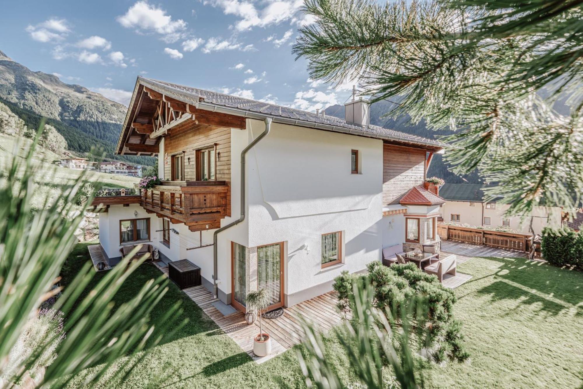 Auer-Fiegl Bed & Breakfast Sölden Dış mekan fotoğraf